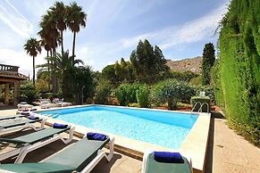 Villa - 4 Bedrooms with Pool and WiFi - 108753