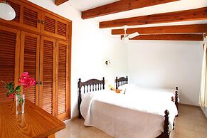 Villa - 4 Bedrooms with Pool and WiFi - 108753