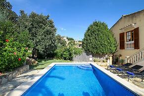 Villa - 3 Bedrooms with Pool and WiFi - 108757