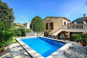 Villa - 3 Bedrooms with Pool and WiFi - 108757