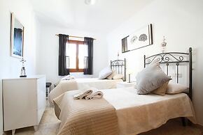 Villa - 3 Bedrooms with Pool and WiFi - 108757