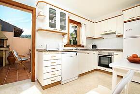 Villa - 3 Bedrooms with Pool and WiFi - 108757