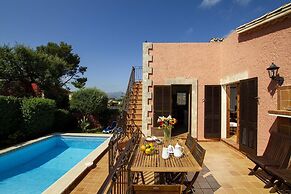 Villa - 4 Bedrooms with Pool and WiFi - 108763