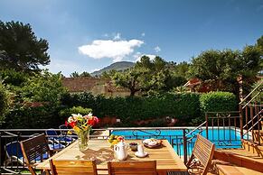 Villa - 4 Bedrooms with Pool and WiFi - 108763