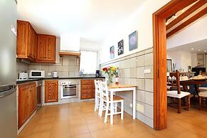 Villa - 4 Bedrooms with Pool and WiFi - 108763