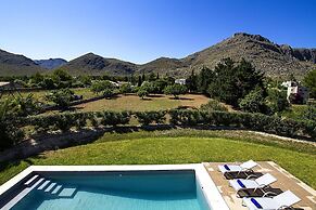 Villa - 4 Bedrooms with Pool and WiFi - 108746