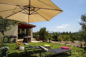 Villa - 1 Bedroom with Pool and WiFi - 108755