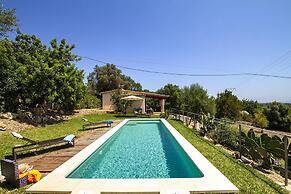 Villa - 1 Bedroom with Pool and WiFi - 108755