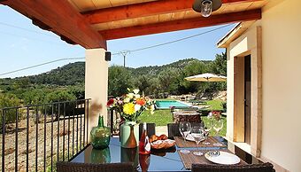 Villa - 1 Bedroom with Pool and WiFi - 108755