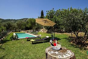 Villa - 1 Bedroom with Pool and WiFi - 108755