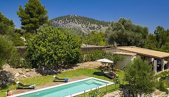 Villa - 1 Bedroom with Pool and WiFi - 108755