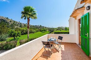 Villa - 5 Bedrooms with Pool and WiFi - 108761