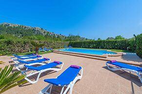 Villa - 5 Bedrooms with Pool and WiFi - 108761