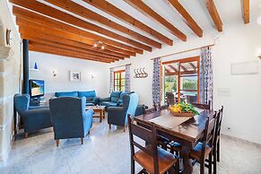 Villa - 5 Bedrooms with Pool and WiFi - 108761