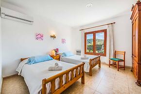 Villa - 3 Bedrooms with Pool and WiFi - 108764