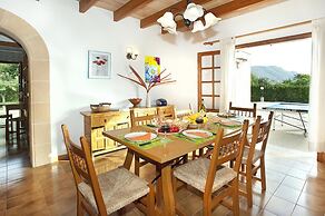 Villa - 3 Bedrooms with Pool - 108774