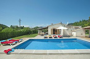 Villa - 3 Bedrooms with Pool - 108774