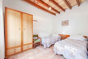 Villa - 4 Bedrooms with Pool and WiFi - 108751