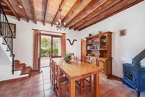 Villa - 4 Bedrooms with Pool and WiFi - 108751