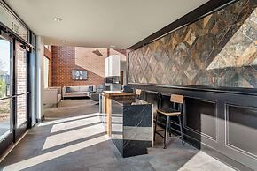 Lyric Hotel West End, Ascend Hotel Collection