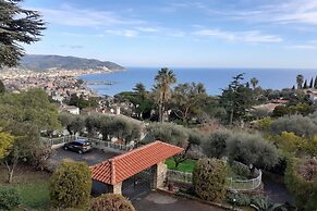 Paradiso Al Mare Shared Pool