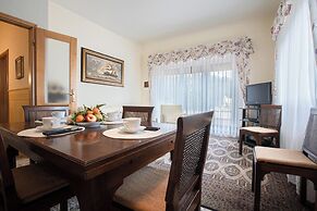 Paradiso Al Mare Shared Pool