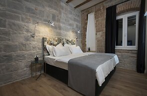 Emarconi history&luxury in Split center
