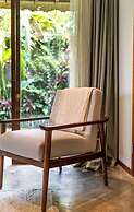 Luxury Jungle Villa, 3 BR, Ubud With Staff