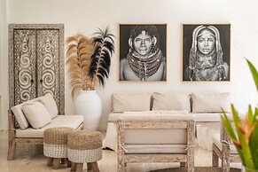 Magical Jungle Villa, 4 BR, Ubud With Staff