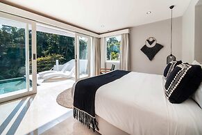 Magical Jungle Villa, 4 BR, Ubud With Staff