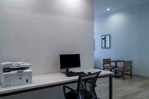 Staybridge Suites Louisville Expo Center by IHG