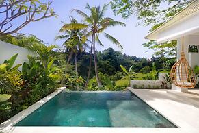 Limitless Jungle Villas Complex, 5 BR, Ubud With Staff