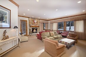 803 Holden Rd. 5 Bedroom Home by RedAwning