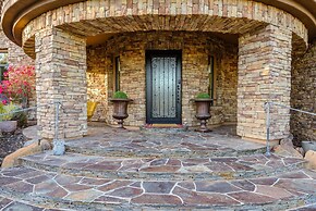 Casa Sunridge 5 Bedroom Home by Redawning