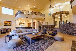 Casa Sunridge 5 Bedroom Home by Redawning