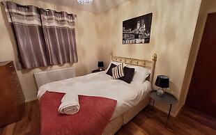 Sensational Stay - Dill Road