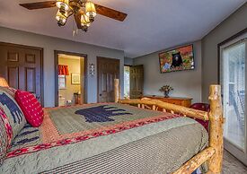 Tree Tops by HoneyBear Cabins