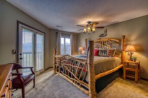 Tree Tops by HoneyBear Cabins