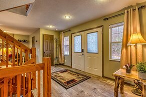 Tree Tops by HoneyBear Cabins