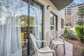Stylish Condo CDC Standards Private Balcony 2BD 2BA 6en165