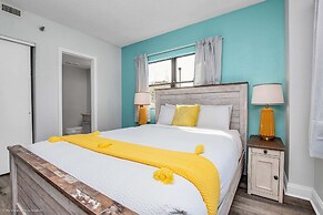 Stylish Condo CDC Standards Private Balcony 2BD 2BA 6en165