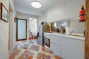 Central and Cosy 2BR Apartment in Valletta