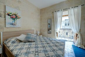 Central and Cosy 2BR Apartment in Valletta