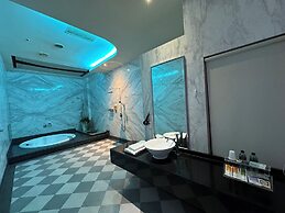 Amani SPA Boutique Motel