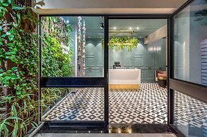 Dizengoff Garden Hotel