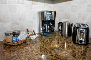 Lord Nelson Hotel & Residences