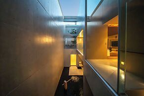 Azabu Modern House