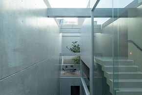 Azabu Modern House