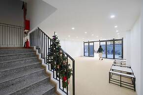 L&J House managed by Lily Home