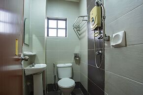 OYO 90160 Kl City Lodge